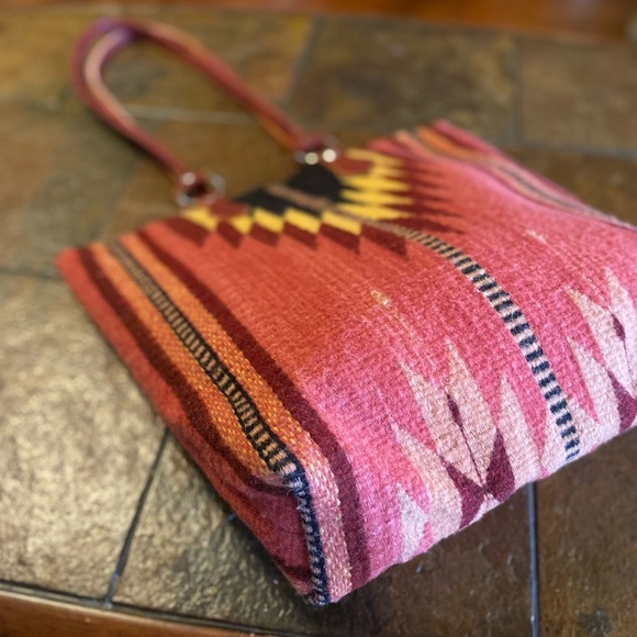 Bohemian chic rustic Western coral pink natural dyed woven wool laptop purse bag - Picture 2 of 8